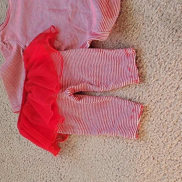 Carter's Baby Girl's Outfit - Picture 7 of 8